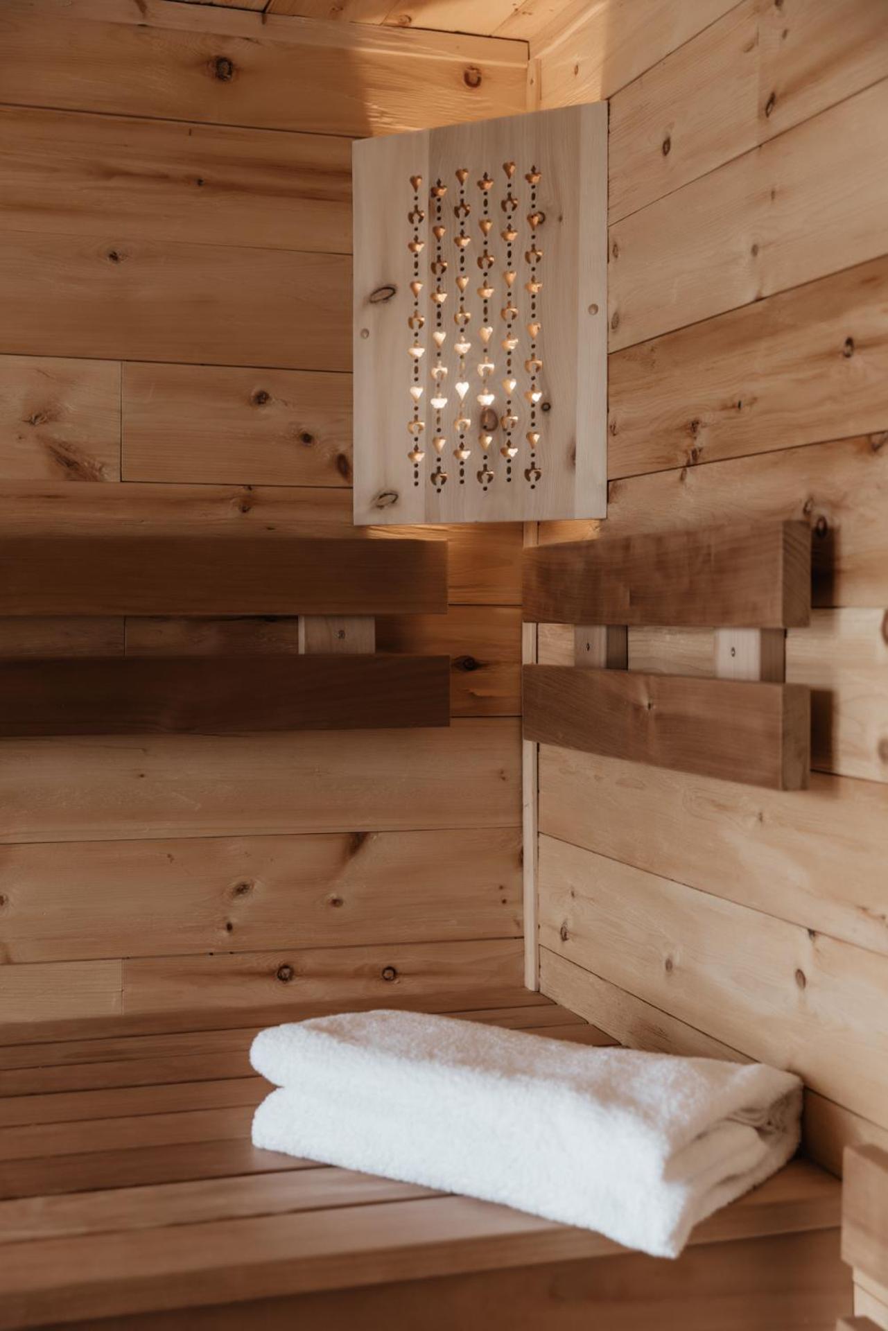 Am Wildbachberg - Luxus Ferienhaeuser Mit Infinitypool, Privatsauna Und Weinkeller Deutschlandsberg Eksteriør billede