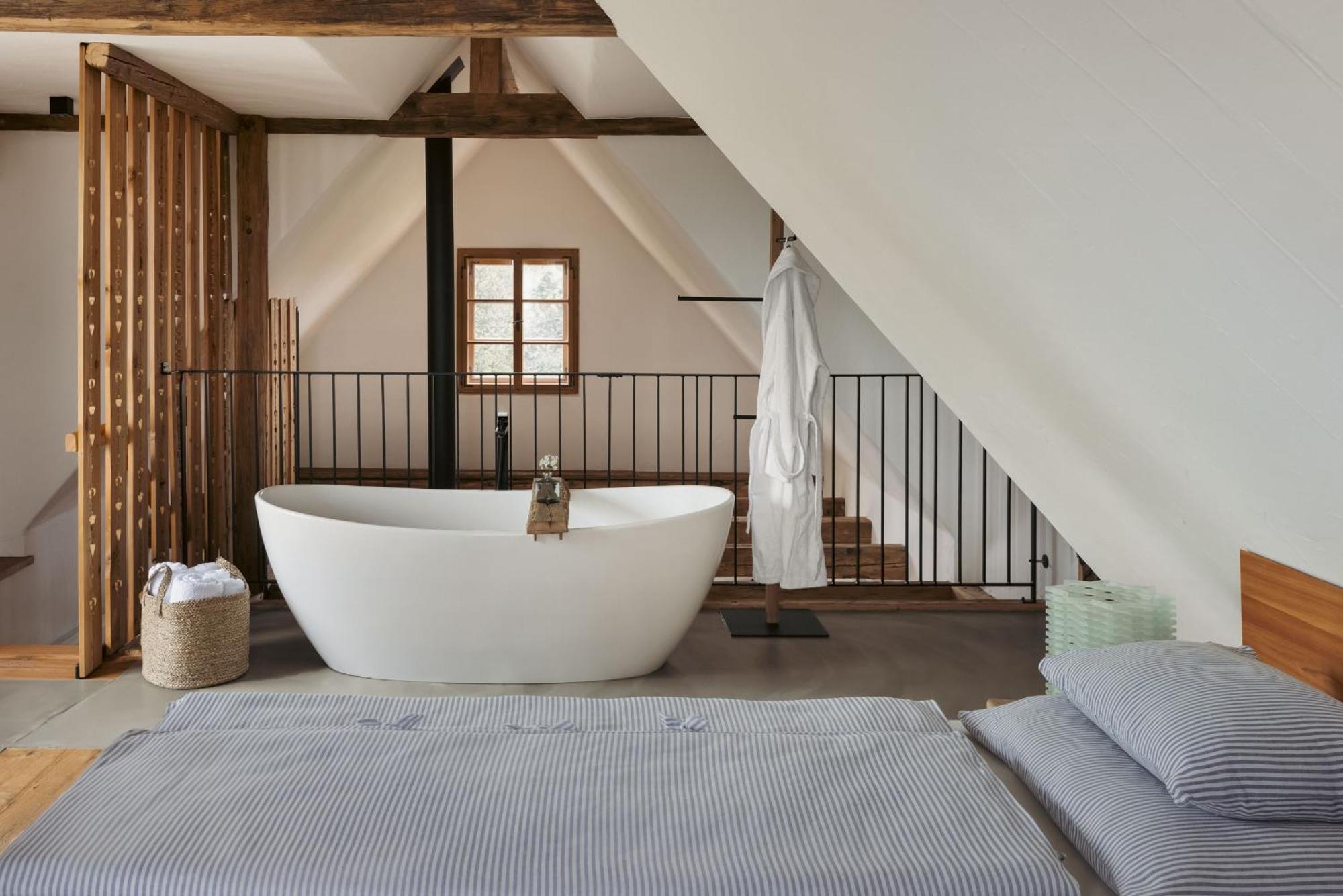 Am Wildbachberg - Luxus Ferienhaeuser Mit Infinitypool, Privatsauna Und Weinkeller Deutschlandsberg Eksteriør billede